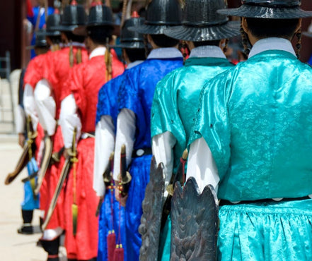 What is Men's Hanbok?