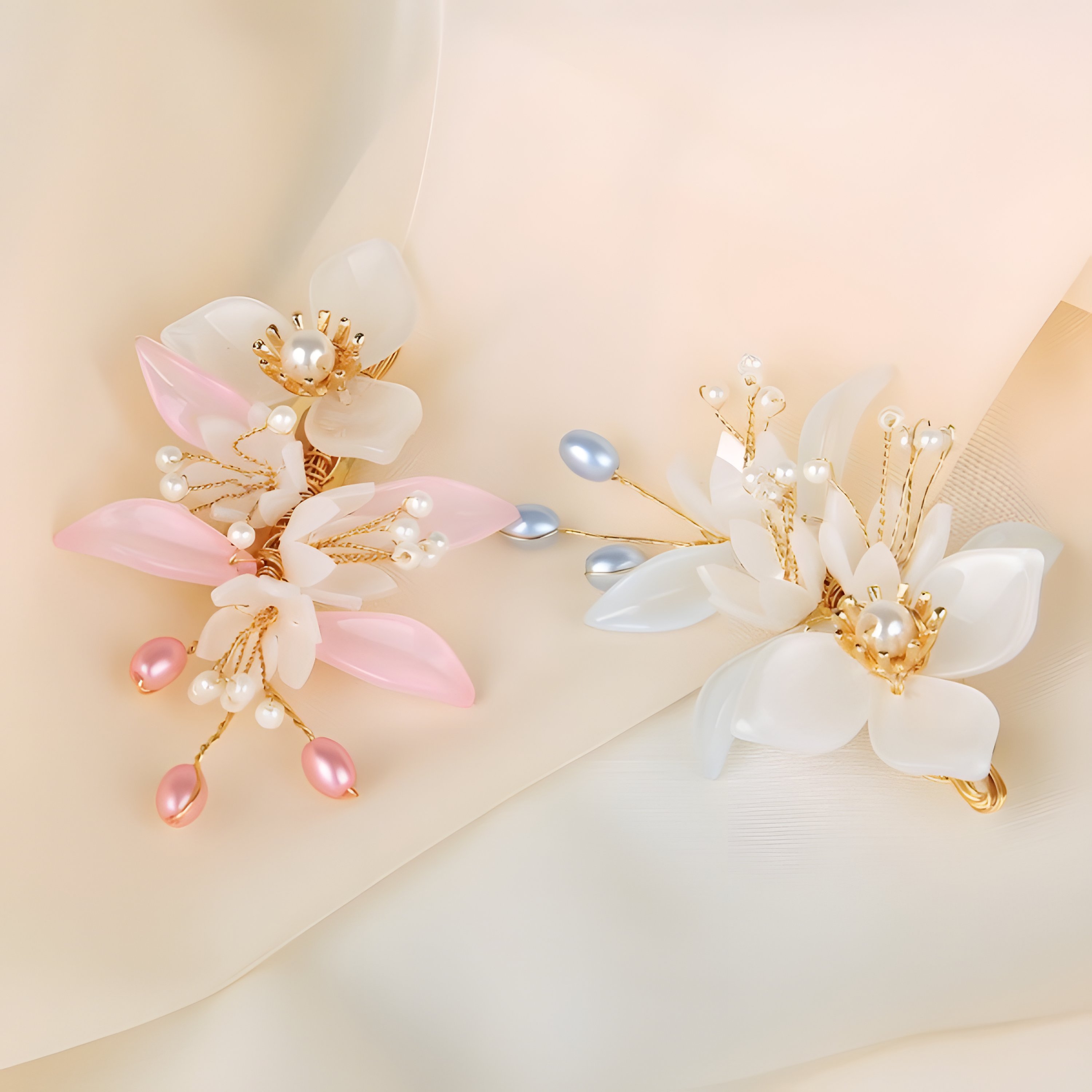 The Crystal Wire Flower Brooch